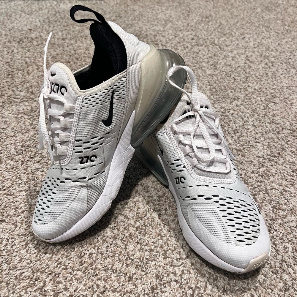 Nike AirMax 270
